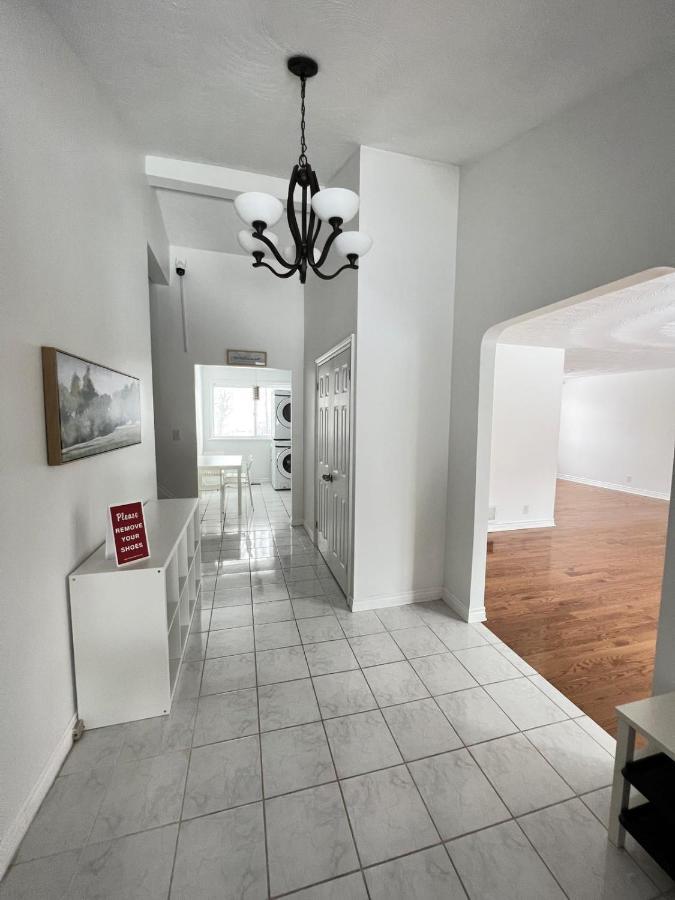 Letitia Heights !E Spacious And Quiet Private Bedroom With Private Bathroom แบร์รี ภายนอก รูปภาพ